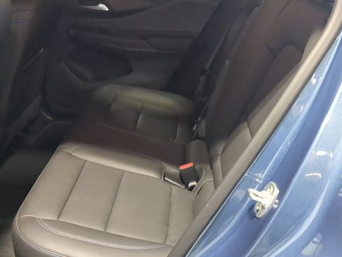 Used 2025 Buick Envista Sport Touring w/ Convenience I Package FWD image 19