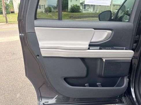 Certified 2025 Ford Expedition Max Active AWD/4WD image 48