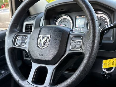 Used 2018 RAM 2500 Tradesman w/ Chrome Appearance Group AWD/4WD image 12