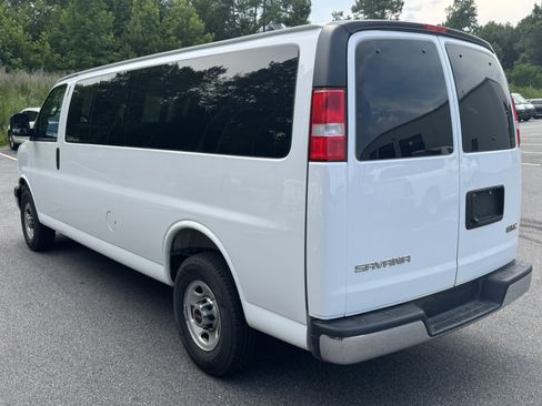 Used 2025 GMC Savana 3500 LT w/ LT Preferred Equipment Group RWD image 7
