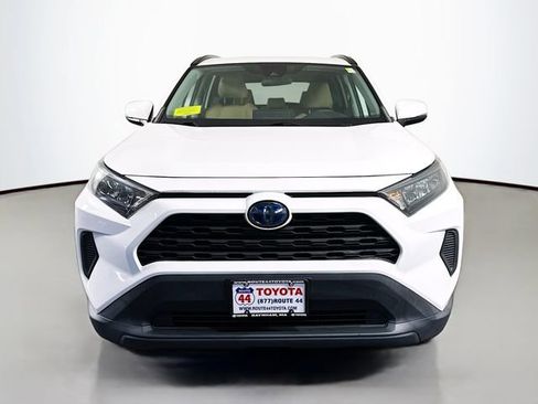 Used 2021 Toyota RAV4 LE w/ Carpet Mat Package (TMS) AWD/4WD image 9