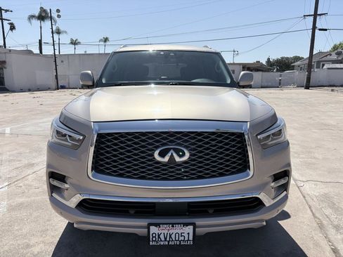 Used 2019 INFINITI QX80 Luxe RWD image 2