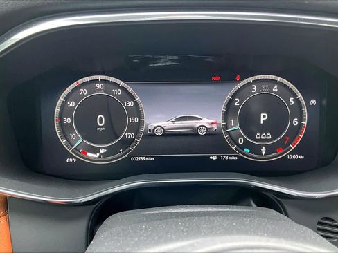 Used 2024 Jaguar XF R-Dynamic SE AWD/4WD image 26