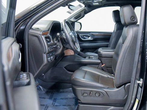 Used 2021 Chevrolet Suburban High Country AWD/4WD image 7