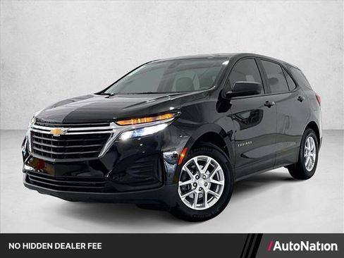 Used 2023 Chevrolet Equinox LS w/ LS Convenience Package FWD image 1