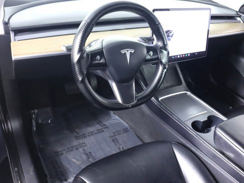 Used 2021 Tesla Model 3 Standard Range Plus RWD image 9