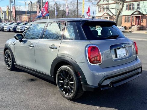 Used 2022 MINI Cooper 4-Door Hardtop image 7