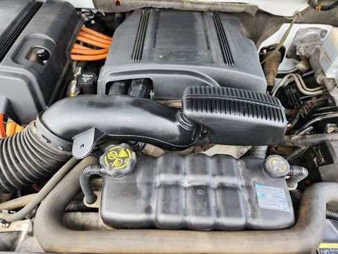 Used 2009 GMC Sierra 1500 4x4 Crew Cab image 20