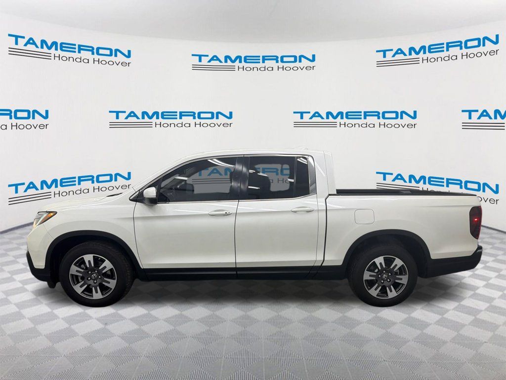 Used 2017 Honda Ridgeline RTL-T image 2