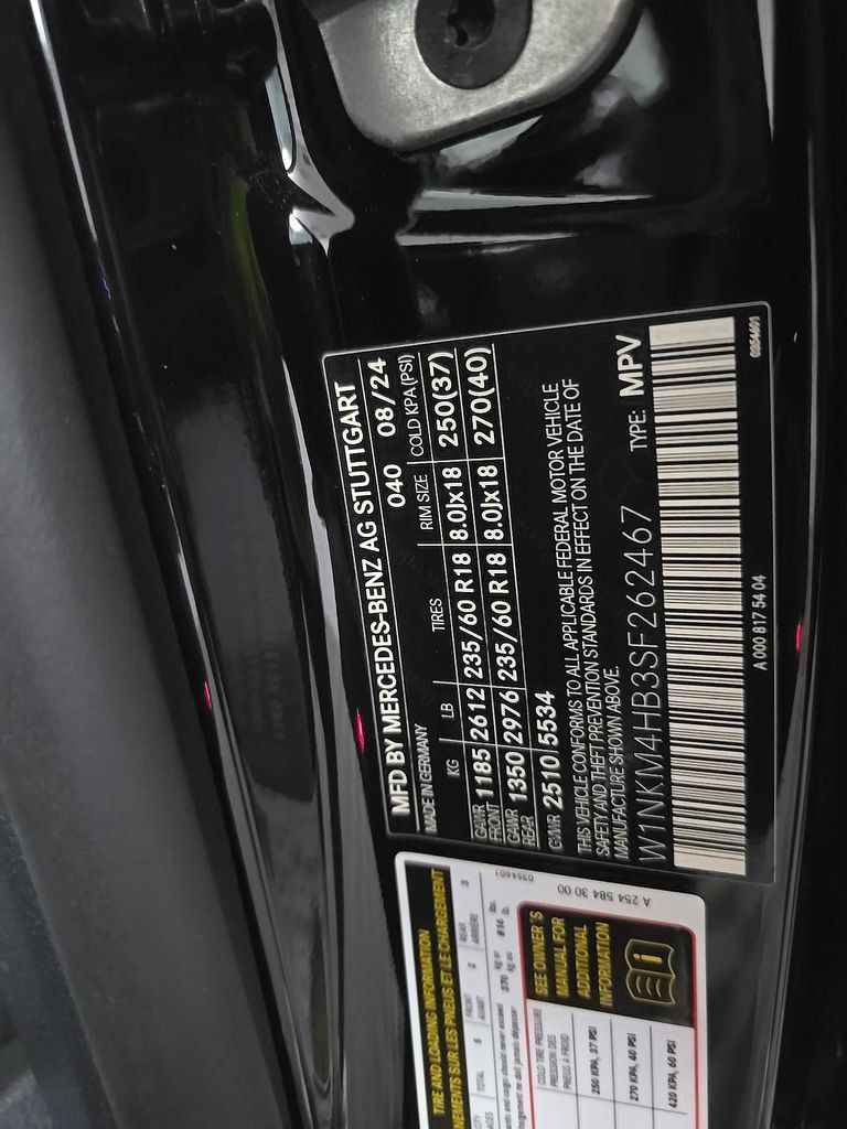 Used 2025 Mercedes-Benz GLC 300 4MATIC image 15