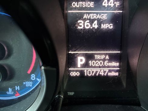 Used 2016 Toyota Corolla L image 16