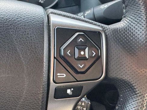 Certified 2022 Toyota Tacoma SR5 image 17