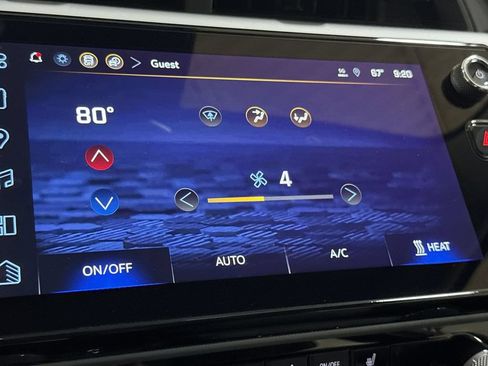New 2027 Chevrolet Bolt LT w/ Comfort Package FWD image 17