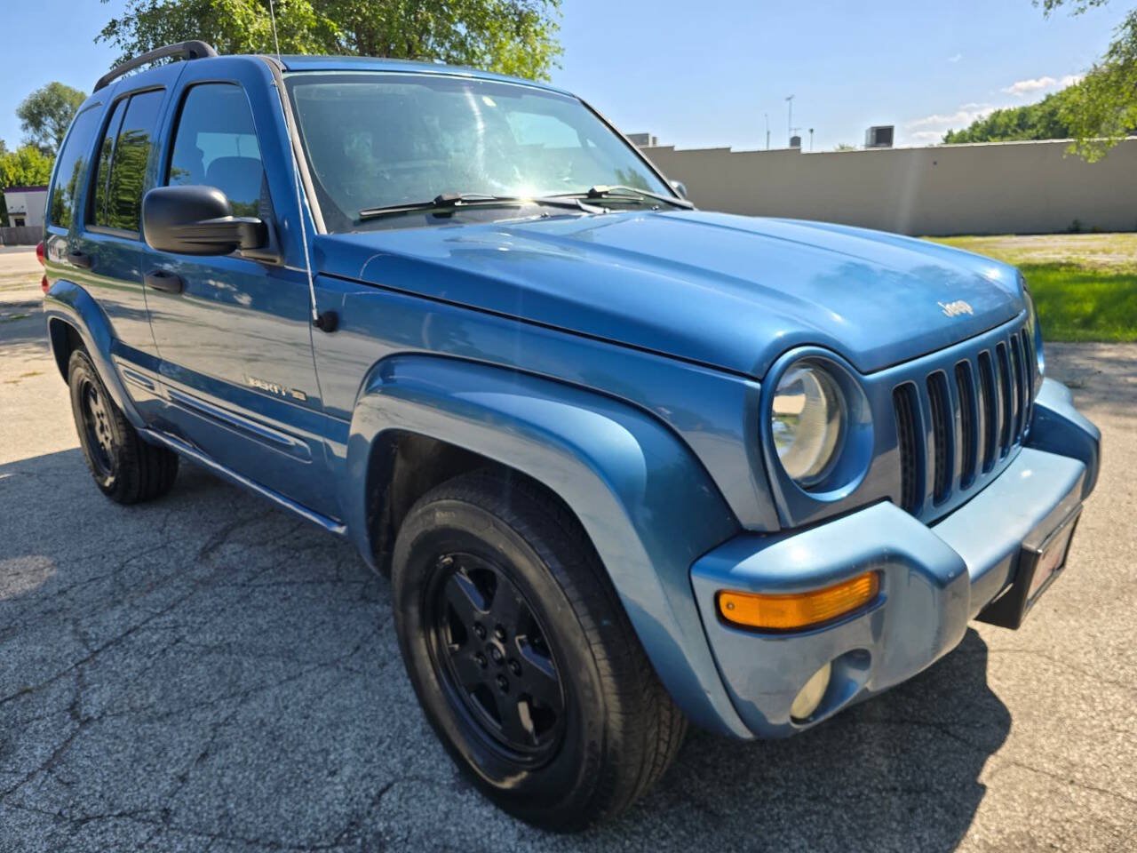 Used 2003 Jeep Liberty Limited AWD/4WD image 3