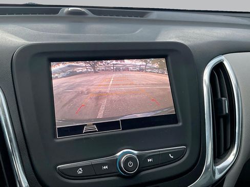 Used 2022 Chevrolet Equinox LT FWD image 29