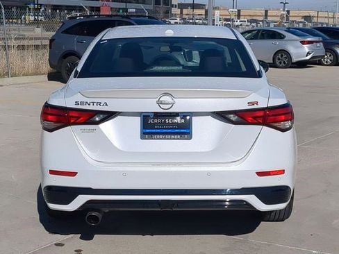 Used 2025 Nissan Sentra SR FWD image 6