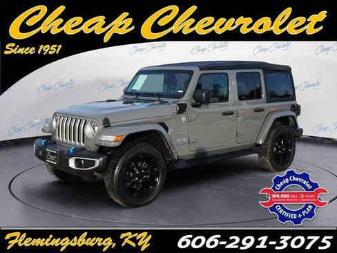 Used 2023 Jeep Wrangler Unlimited Sahara w/ Cold Weather Group AWD/4WD image 1