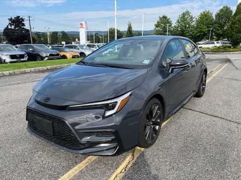 Used 2024 Toyota Corolla XSE FWD image 1