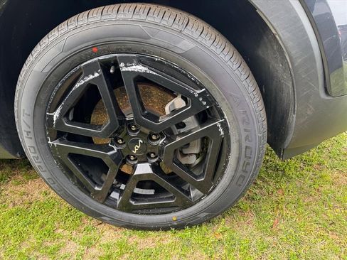 Used 2024 Kia Telluride SX X-Line image 2