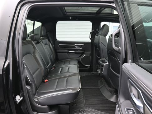 Used 2023 RAM 1500 Laramie AWD/4WD image 12