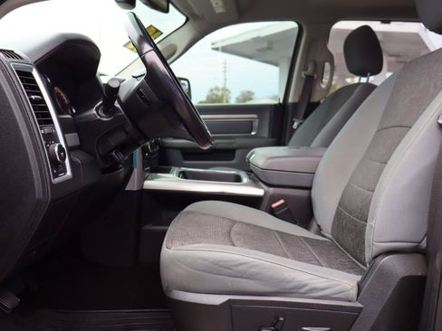 Used 2017 RAM 1500 Big Horn AWD/4WD image 12