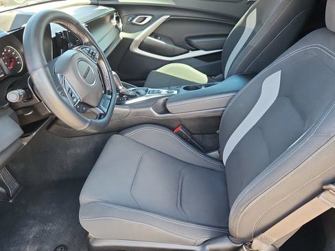 Used 2023 Chevrolet Camaro LT RWD image 7