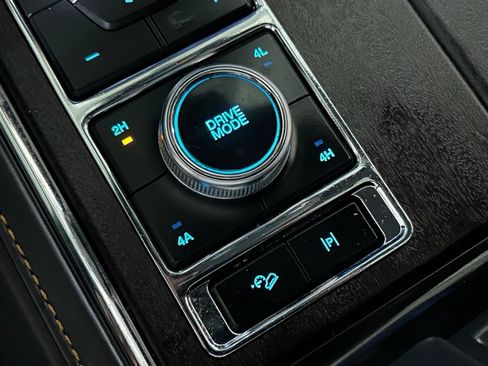 Used 2023 Ford Expedition Max Platinum image 59