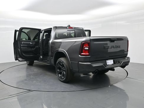 New 2026 RAM 1500 Big Horn AWD/4WD image 38