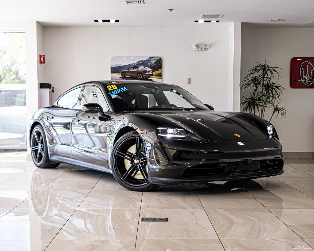 Used 2020 Porsche Taycan 4S w/ Premium Package AWD/4WD image 6