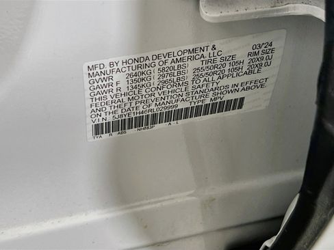 Used 2024 Acura MDX SH-AWD w/ Technology Package image 32