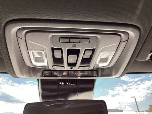 Used 2024 Chevrolet Silverado 1500 High Country image 20