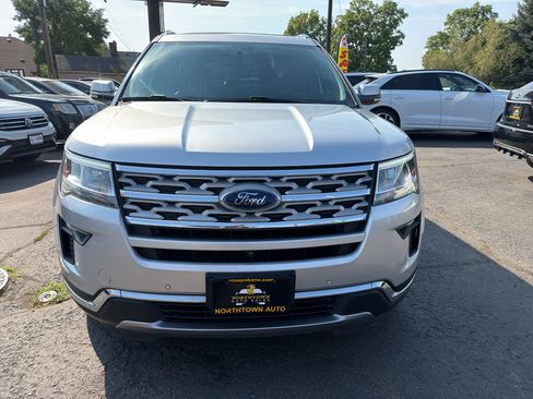 Used 2018 Ford Explorer Limited AWD/4WD image 12
