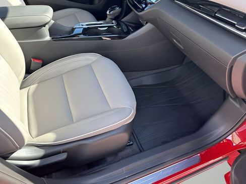New 2026 Buick Envista Avenir FWD image 17