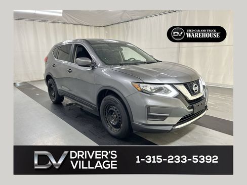 Used 2017 Nissan Rogue S AWD/4WD image 1