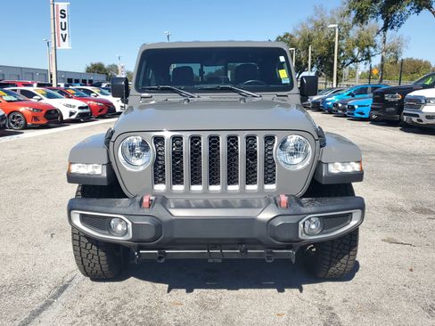 Used 2021 Jeep Gladiator Overland w/ Popular Equipment Package image 2