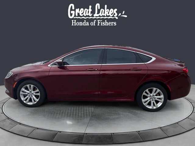 Used 2015 Chrysler 200 Limited w/ Convenience Group FWD image 2