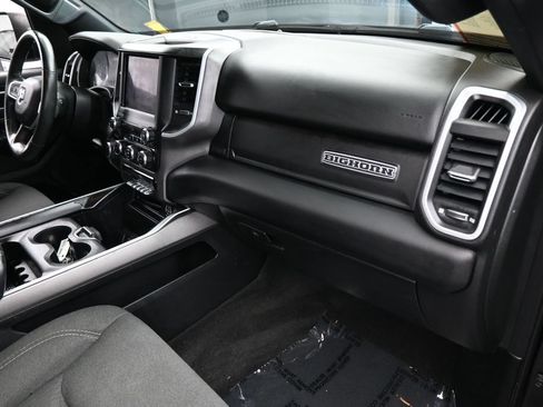 Used 2021 RAM 1500 Big Horn RWD image 40
