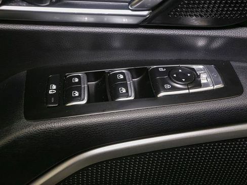 Used 2022 Kia Telluride EX image 47