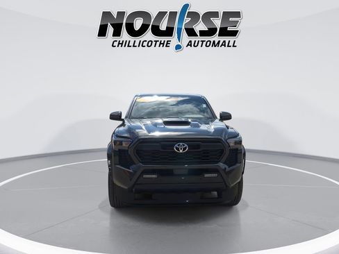 Used 2024 Toyota Tacoma TRD Sport w/ TRD Sport Upgrade Package AWD/4WD image 3