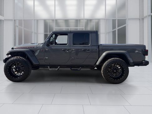 Used 2020 Jeep Gladiator Rubicon image 3
