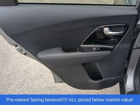 Used 2022 Kia Niro LXS FWD image 35