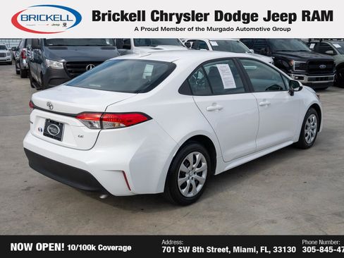 Used 2024 Toyota Corolla LE image 5