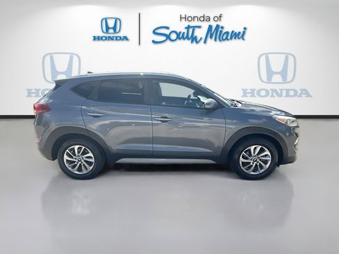 Used 2018 Hyundai Tucson SEL FWD image 8