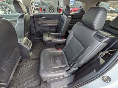 Used 2021 Volkswagen Atlas SE image 16