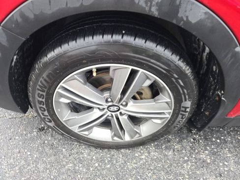 Used 2014 Hyundai Santa Fe GLS w/ Premium Package 05 FWD image 11