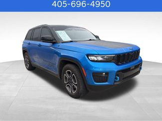 Used 2022 Jeep Grand Cherokee Trailhawk w/ Luxury Tech Group III video 2