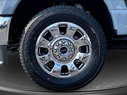 New 2026 Ford F250 King Ranch w/ Chrome Package AWD/4WD image 13