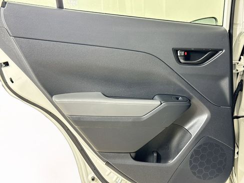 Certified 2024 Subaru Impreza 2.0i image 17