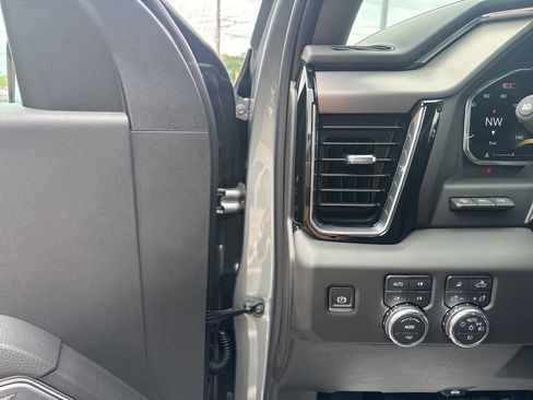 New 2026 GMC Sierra 1500 Denali w/ Denali Reserve Package image 15