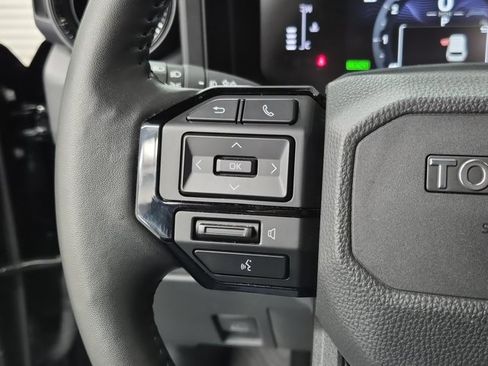 Used 2024 Toyota Land Cruiser image 24